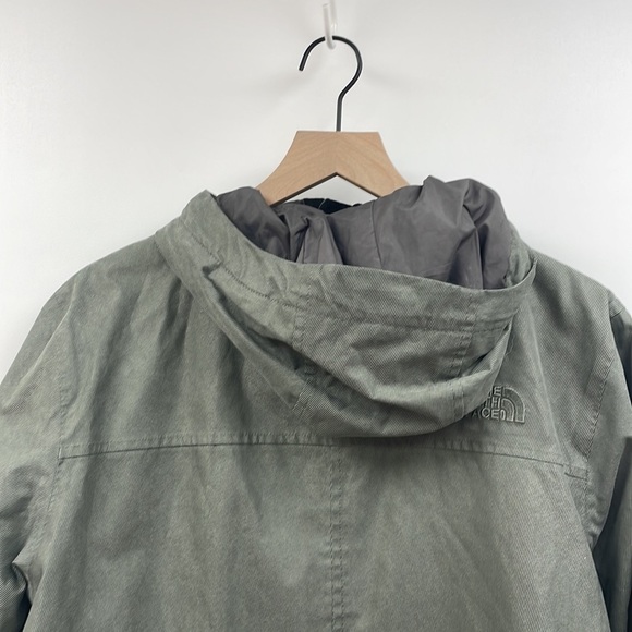 Men's The North Face Resolve Jacket Winter Coat Outdoor Green Small - Picture 6 of 9